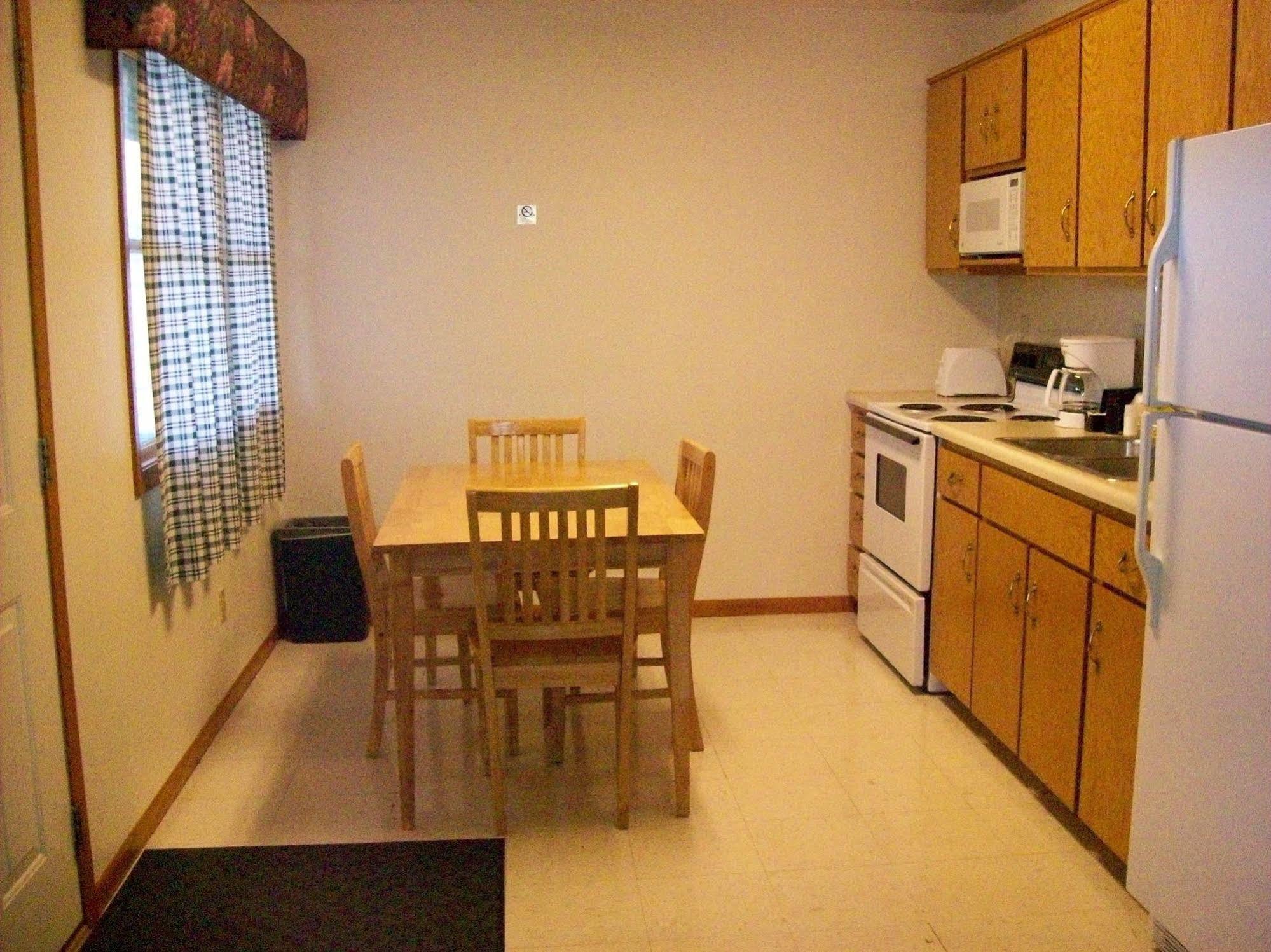 Canyon Lake Resort Rapid City Εξωτερικό φωτογραφία